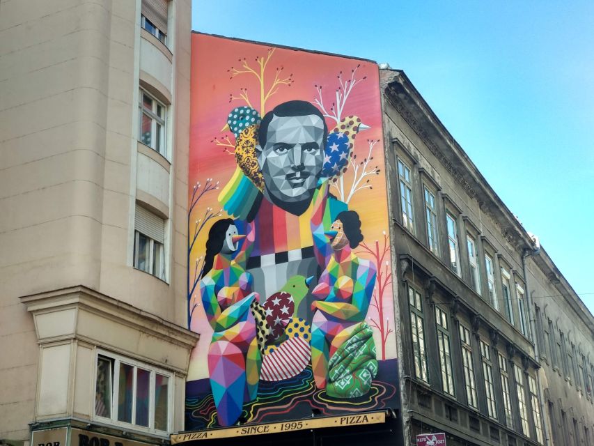 Budapest: Street Art Tour - Why the small group matters