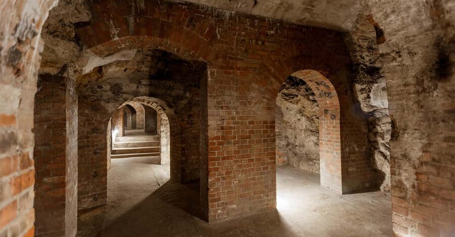 Budapest: The WWII Siege of Buda Castle & Bomb Shelter Tour - Why the Siege of Budapest still matters