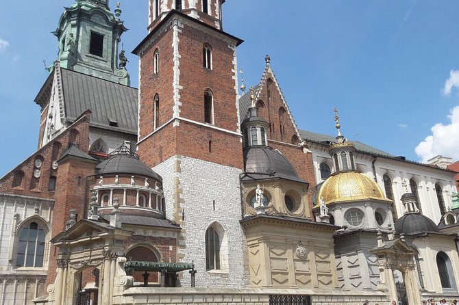 Budapest to Krakow private transfer - From Budapest pickup to the Slovak border