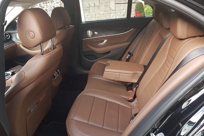 Budapest to Vienna Private Transfer in a Luxury Car - Timing, flexibility, and small details that matter