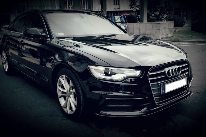 Budapest to Vienna Private Transfer in a Luxury Car - What the ride feels like in a Mercedes or Audi