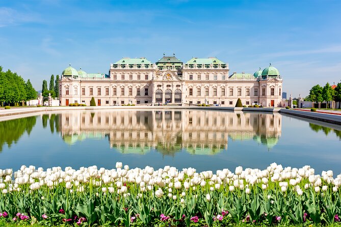 Budapest to Vienna - Private Transfer with 2 hours of Sightseeing - Etyeki Kúria Winery: choose it for a relaxed taste of Hungary