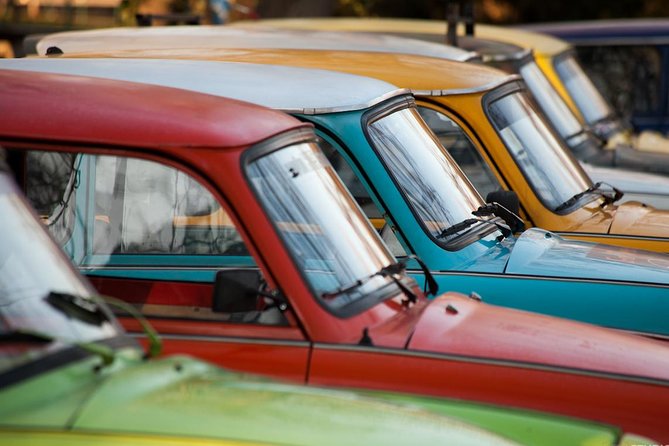 Budapest Trabant Tour- Go Trabi Go - Learning to drive the two-stroke car