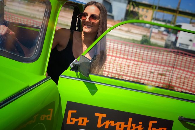 Budapest Trabant Tour- Go Trabi Go - What the car feels like on the road