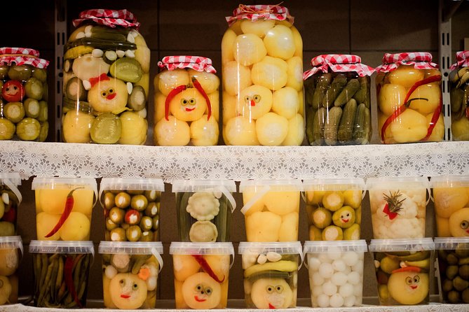 Budapest Urban Feast - Food Tour with Wine Tasting & Coffee House - Who Will Get the Most From This Food Walk