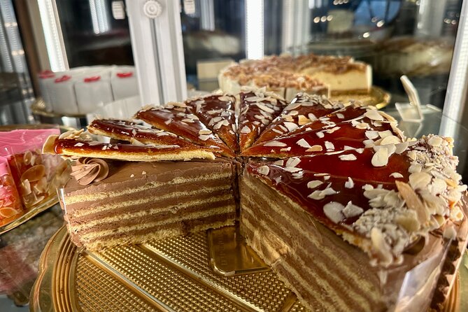 Budapest Urban Treats - Cake and Coffee House Tour - The mysterious black soup and room for surprise