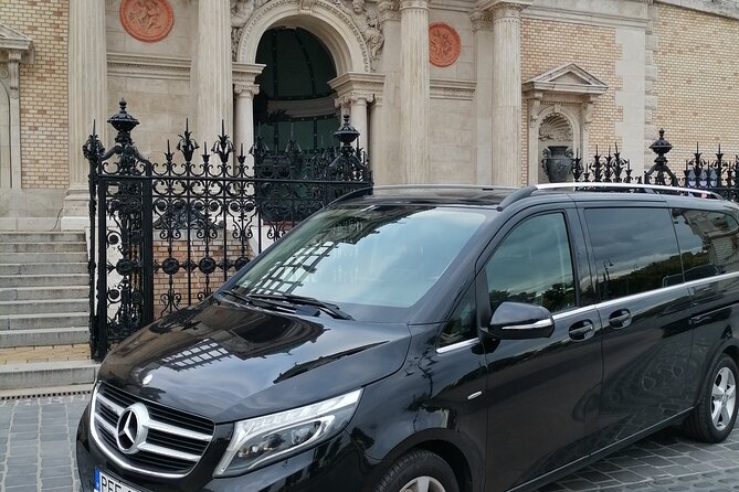 Budapest-Vienna private transfer with a luxury van - The $244.26 price and what you receive