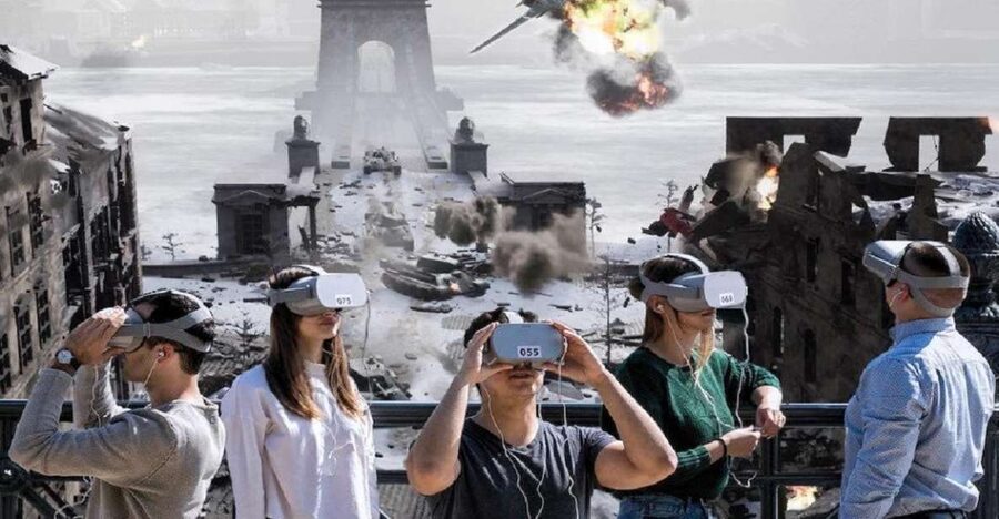 Budapest: Virtual Reality Tour in 8 Languages - How the six VR stops change the castle district