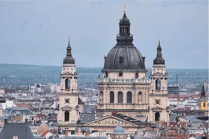 Budapest Walking Tour: Explore Top Sights & Hidden Gems - The surprise stops and the value of a short route