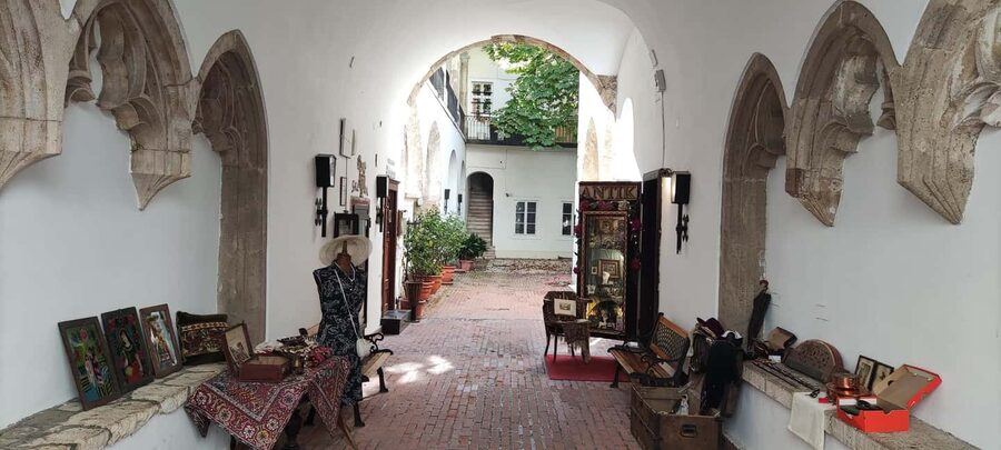 Budapest: Walking Tour in the Buda Castle District - The Funicular and the Royal Castle