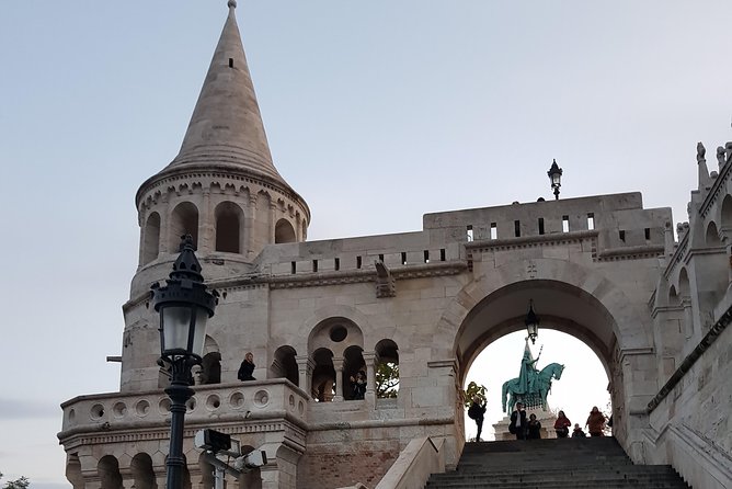 Budapest Walking Tour with Your Private Guide: 10+ Highlights - Sandor Palace and Budapest’s royal side