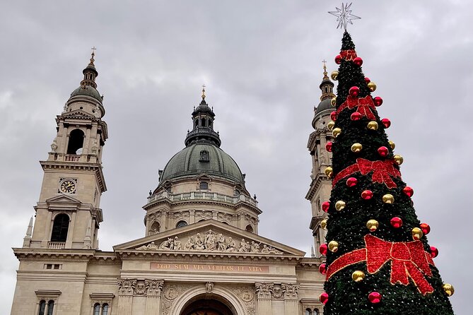 Budapest Wonderland - A Christmas Market Tour with Chimney Cake & Mulled Wine - Chimney cake, the tour’s sweetest stop