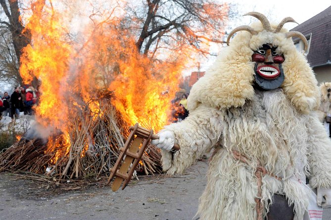 BUSÓJÁRÁS Unesco Heritage Folklore Carnival in Mohács - Entering Mohács and finding the Busó figures