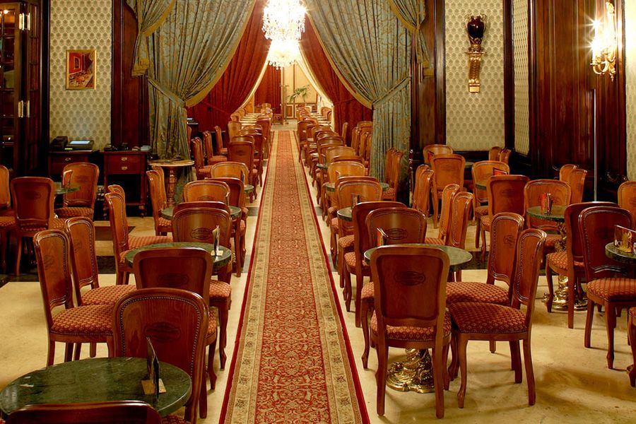 Café Wandering: An Excursion through Budapest’s Belle Epoque - Key points at a glance