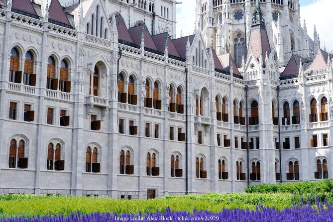 Communism in Budapest: Private Tour with House of Terror Museum - How the three-hour timing works