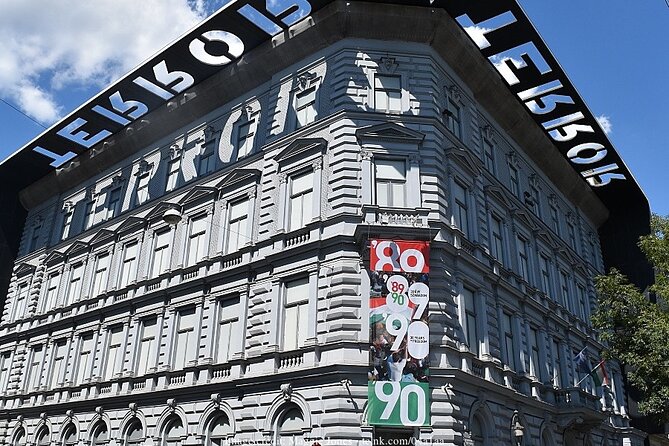 Communism in Budapest: Private Tour with House of Terror Museum - Falk Miksa Street and Budapest’s unexpected Columbo statue