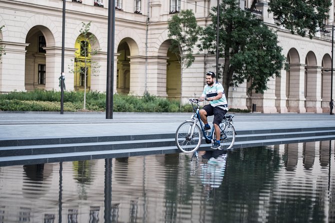 Coolest E-bike Tour in Budapest - Reaching the Citadella and Liberty Statue