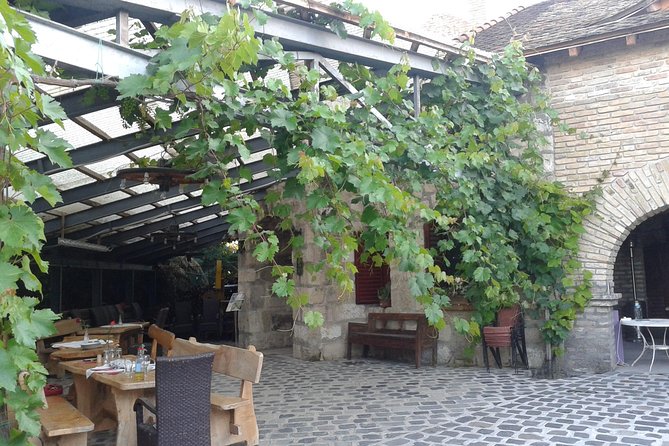 Countryside Half-day Gastro-Wine Tour from Budapest Meal & pickup - Why Etyek makes a good half-day escape