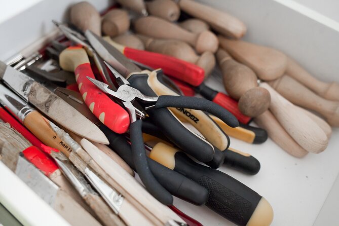 Create a unique leather accessory in downtown Budapest! - Timing, location, and planning your Budapest day
