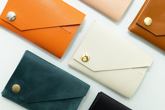 Create a unique leather accessory in downtown Budapest! - A tablet tutorial keeps the process moving
