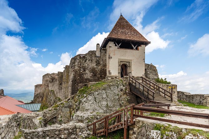 Danube Bend Full-Day Private Tour From Budapest - Is $842.88 good value for three people?