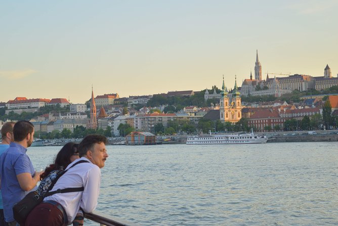 Daytime and Sunset Cruise on the Danube with Drink Options - The biggest weakness: sightseeing without a reliable guide