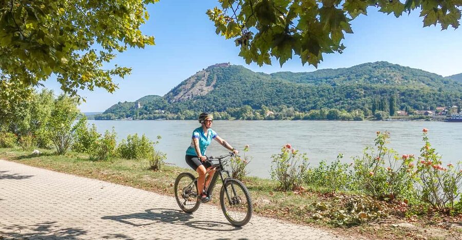 E-Mountain Bike Adventure in the Danube Bend - Why This Is a Good Break From Budapest