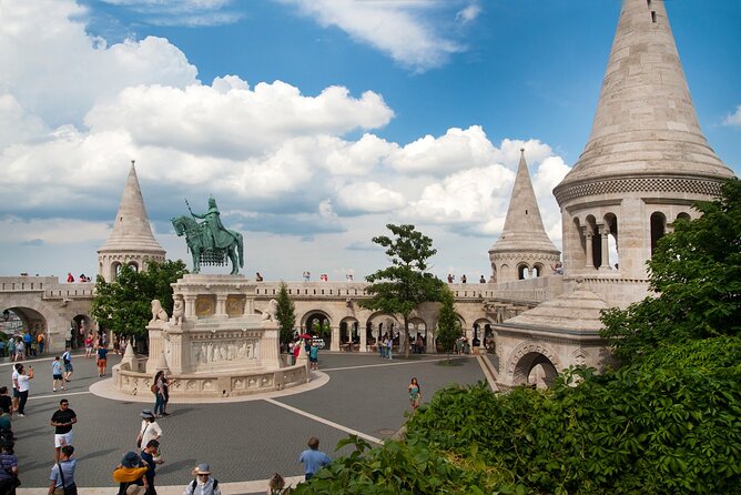 Essential Walking Tour - Buda Castle and the Royal Palace views