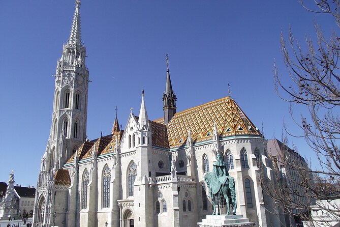 Essential Walking Tour - Fisherman’s Bastion and the city’s best photo stop