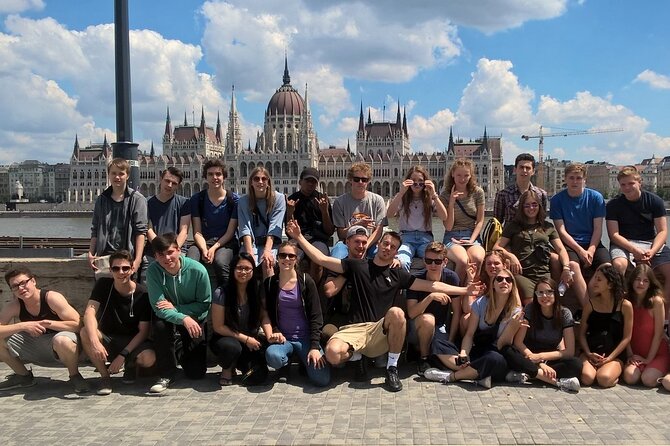 Explore Budapest Customisable City Game for Groups - Following clues through famous and lesser-known sights