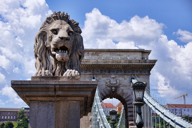 Explore Budapest’s Art and Culture with a Local - Key points at a glance
