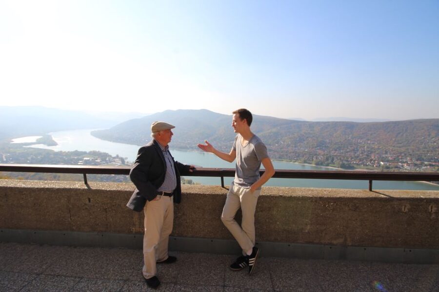 From Budapest: Danube Bend & Szentendre Tour with Lunch - Szentendre, the artists’ village