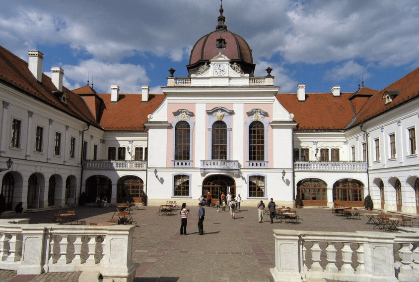 From Budapest: Gödöllő Palace of Queen Elizabeth Tour - The 45-minute ride from central Budapest