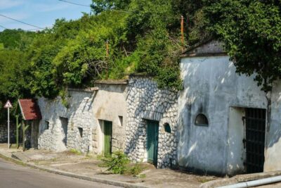 Guided Tour of Eger with Wine Tasting