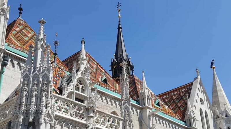 From Vienna: Budapest Group Day Trip - Citadella and the first Budapest view