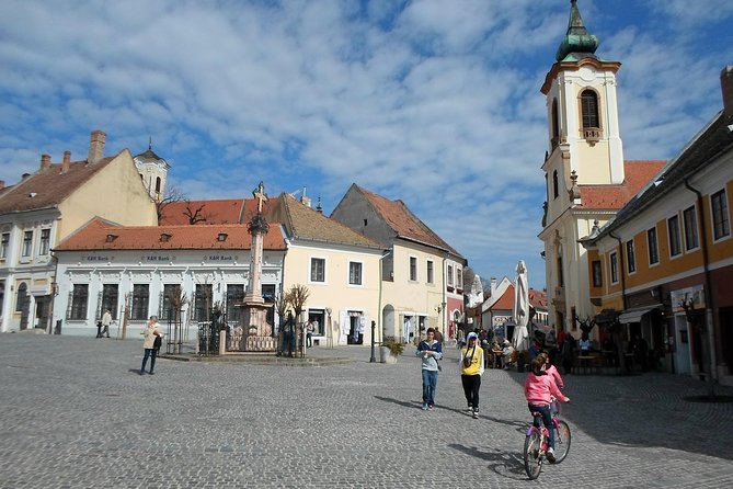 Godollo Sisi Castle and Szentendre Full-Day Private Tour from Budapest - Three hours in Szentendre’s Main Square and side streets