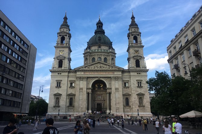 Half day Budapest city tour by car / minivan - Andrássy Avenue and Heroes’ Square