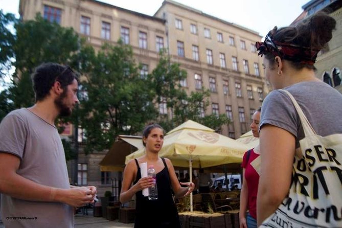 Hungarian History Walking Tour with food tasting - What the four hours may feel like