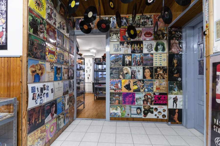 Hungary: Szentendre Retro Design Center Entry Ticket - How long should you allow?