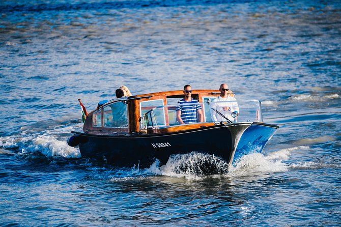 Luxurious, private day cruise with a waterlimousine to Szentendre - Is the Szentendre option worth choosing?