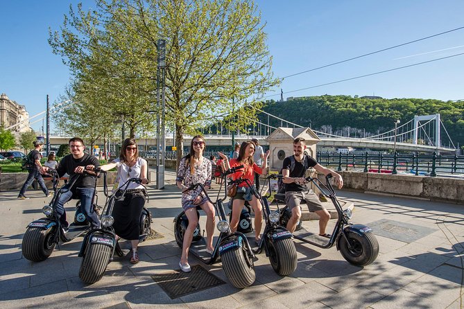 MonsteRoller E-Scooter Rental in Budapest - Weather, clothing, and useful extras