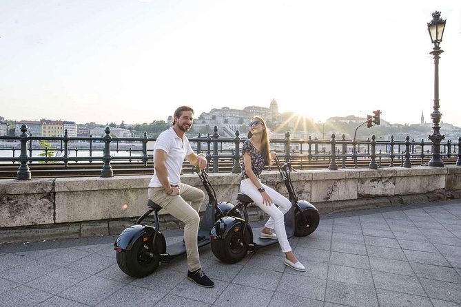MonsteRoller E-Scooter Rental in Budapest - Arrival at Bécsi u. 8 and the first practice ride