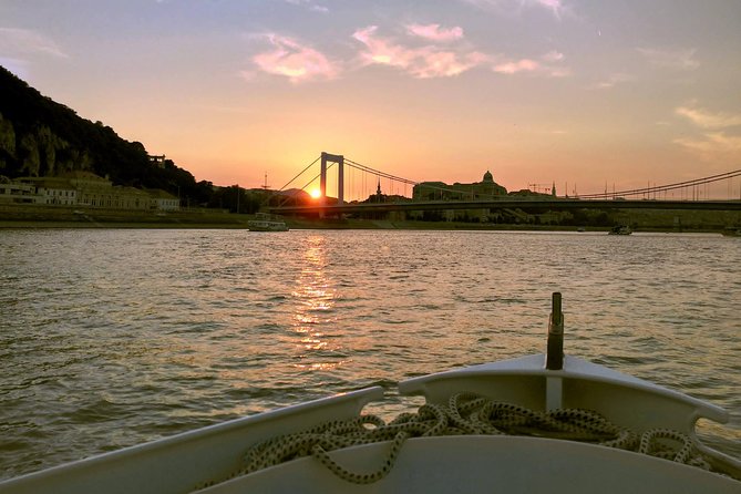One hour Hen or Stag private party boat Budapest with unlimited beer and wine - Boarding at Dock 42 in Szent István park