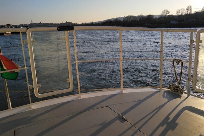 One hour Hen or Stag private party boat Budapest with unlimited beer and wine - Music, Bluetooth, and making the boat your own