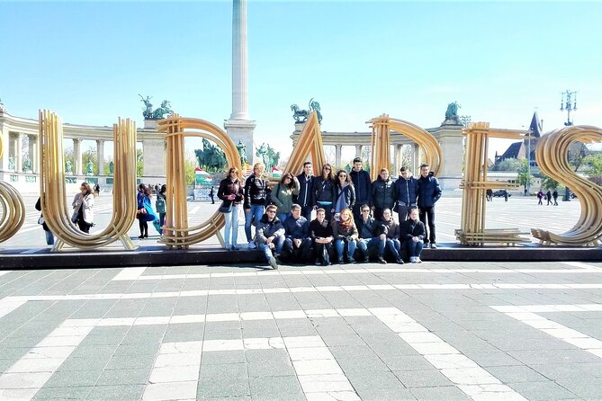 Original Budapest Alternative Street Art & Jewish Tour - The Jewish Quarter connection