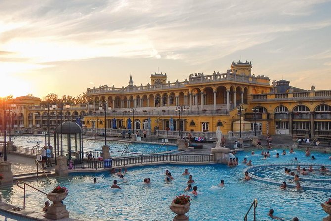 Private 3 Hour Walking Experience in Budapest City - Timing, walking effort, and optional admissions