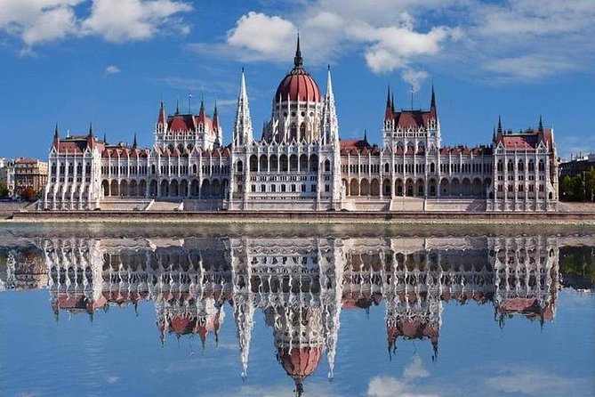 Private 4 Hours Budapest city tour and 3 hours Széchenyi thermal spa relax - Three hours at Széchenyi Thermal Bath