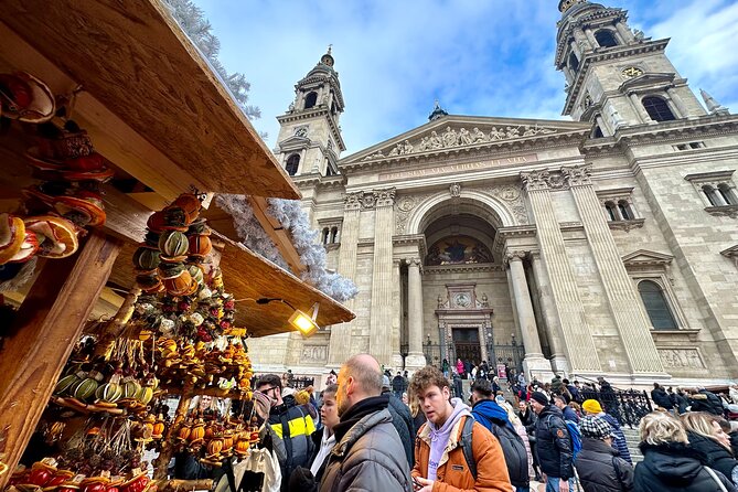 Private Budapest Christmas Market Tour with Chimney Cake & Mulled Wine - Visiting St. Stephen’s Basilica