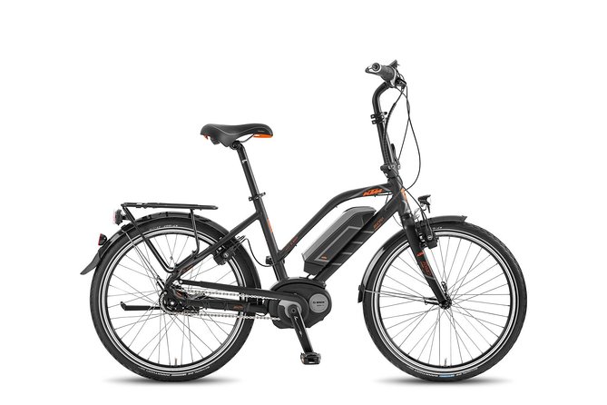 Private Budapest E-Bike Tour - St. Stephen’s Basilica and the Pest riverbank