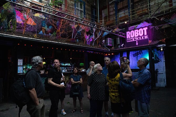 Private Budapest Ruin Bar Tour with Local Drinks & Street Food - Why Budapest’s ruin bars make a good evening tour